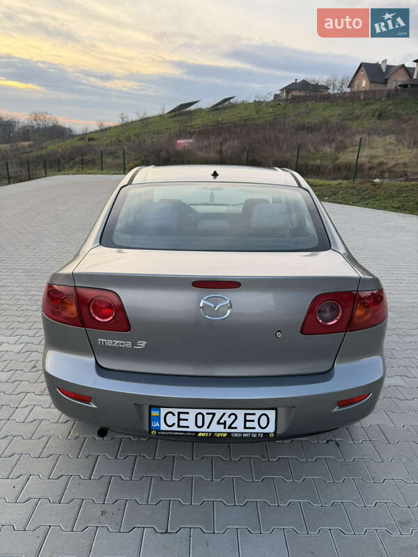 Хэтчбек Mazda 3 2004 в Черновцах