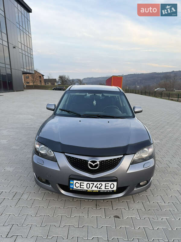 Хэтчбек Mazda 3 2004 в Черновцах