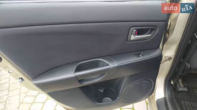 Хэтчбек Mazda 3 2004 в Львове фото 14 Хэтчбек Mazda 3 2004 в Львове