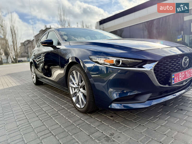 Седан Mazda 3 2019 в Одесі