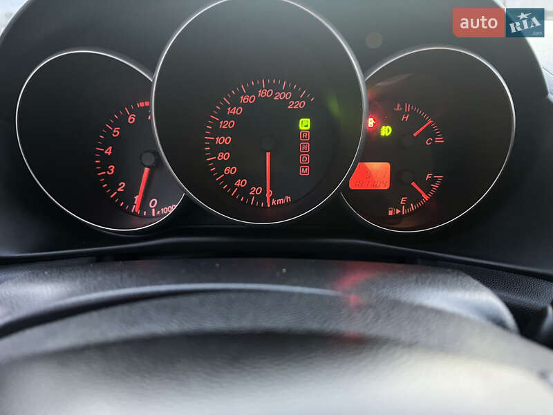 Хетчбек Mazda 3 2005 в Кривому Розі