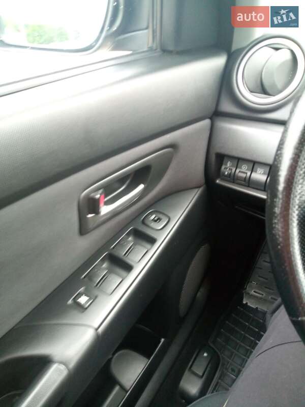 Хэтчбек Mazda 3 2006 в Житомире