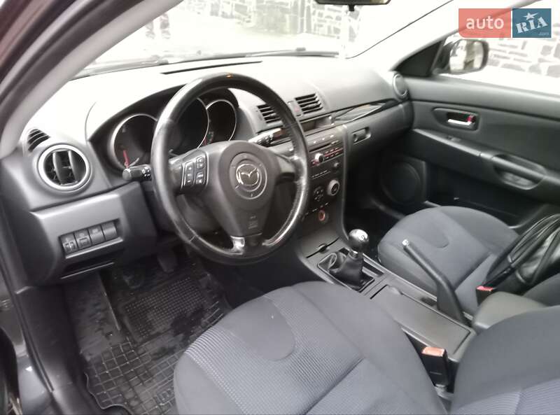 Хэтчбек Mazda 3 2006 в Житомире