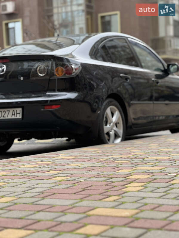 Седан Mazda 3 2006 в Одессе
