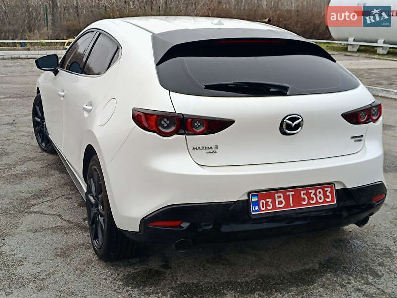 Хетчбек Mazda 3 2021 в Дніпрі