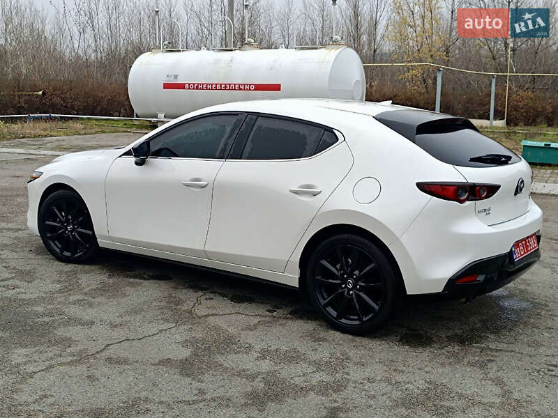 Хетчбек Mazda 3 2021 в Дніпрі