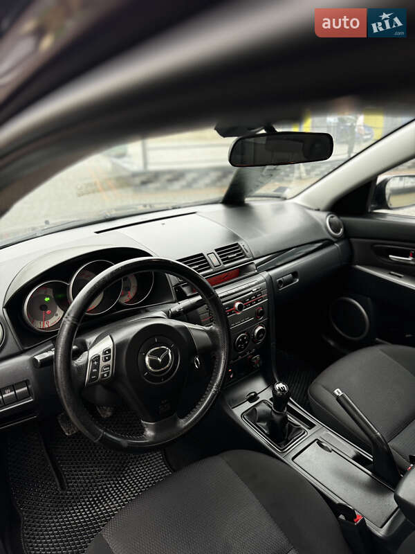 Седан Mazda 3 2007 в Тернополі