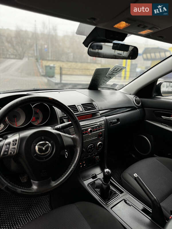 Седан Mazda 3 2007 в Тернополі
