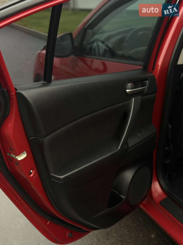 Седан Mazda 3 2011 в Белой Церкви фото 13 Седан Mazda 3 2011 в Белой Церкви