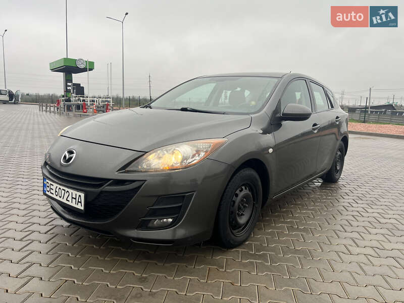 Хэтчбек Mazda 3 2010 в Николаеве
