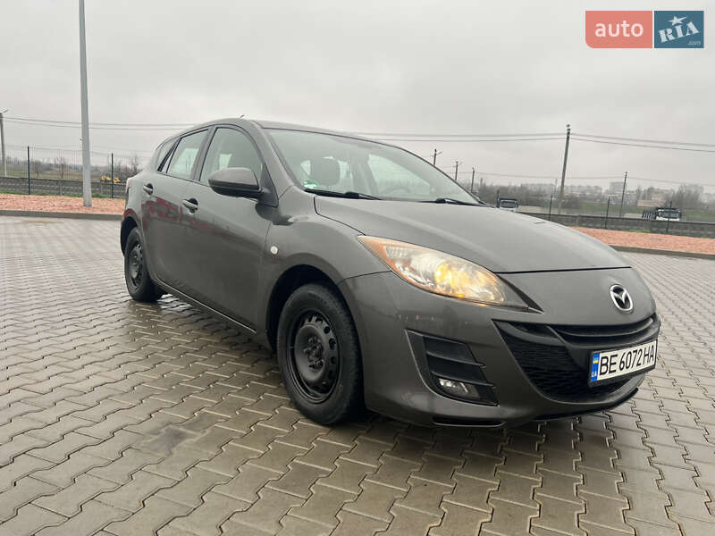 Хэтчбек Mazda 3 2010 в Николаеве