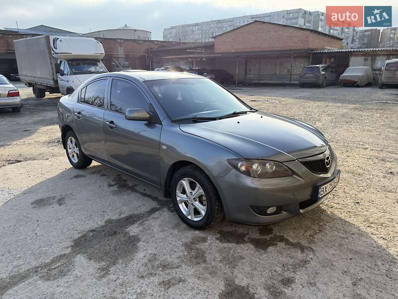 Седан Mazda 3 2005 в Сумах