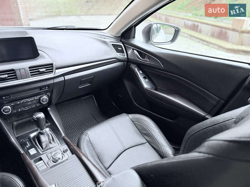 Хетчбек Mazda 3 2017 в Вінниці фото 35 Хетчбек Mazda 3 2017 в Вінниці