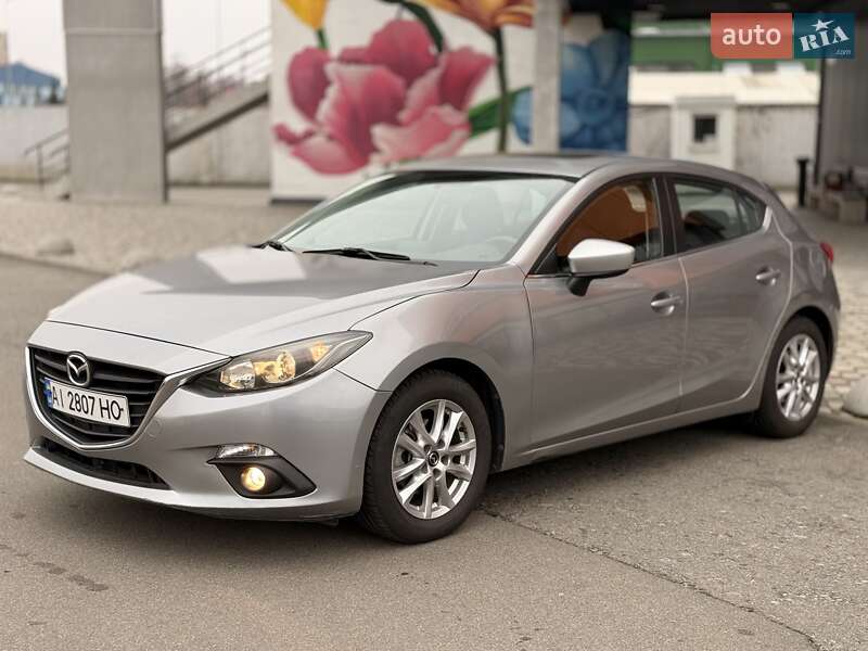 Хетчбек Mazda 3 2015 в Києві фото Хетчбек Mazda 3 2015 в Києві