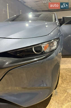 Хетчбек Mazda 3 2021 в Києві