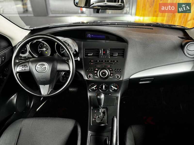 Седан Mazda 3 2011 в Вінниці фото 2 Седан Mazda 3 2011 в Вінниці