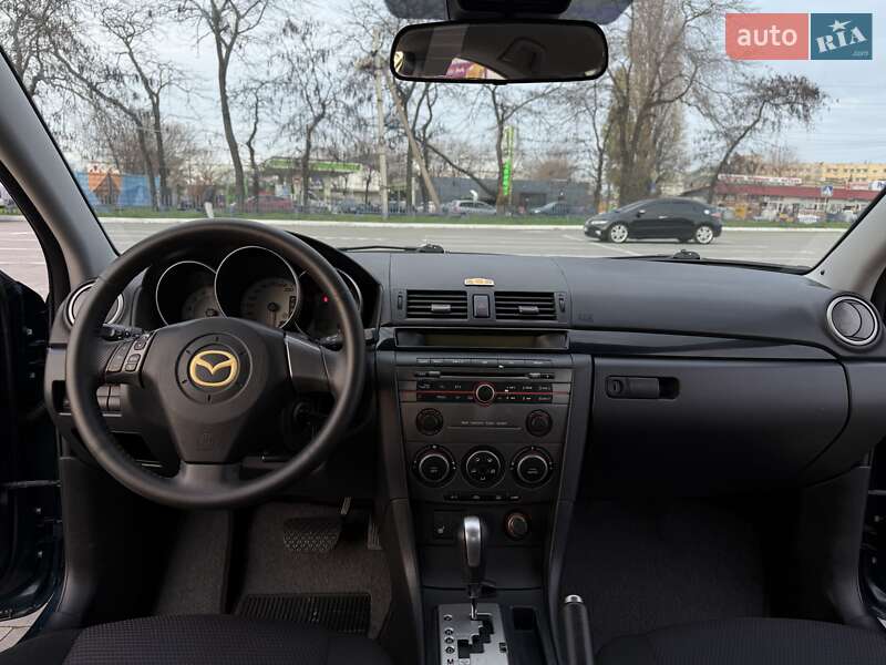 Седан Mazda 3 2007 в Одесі