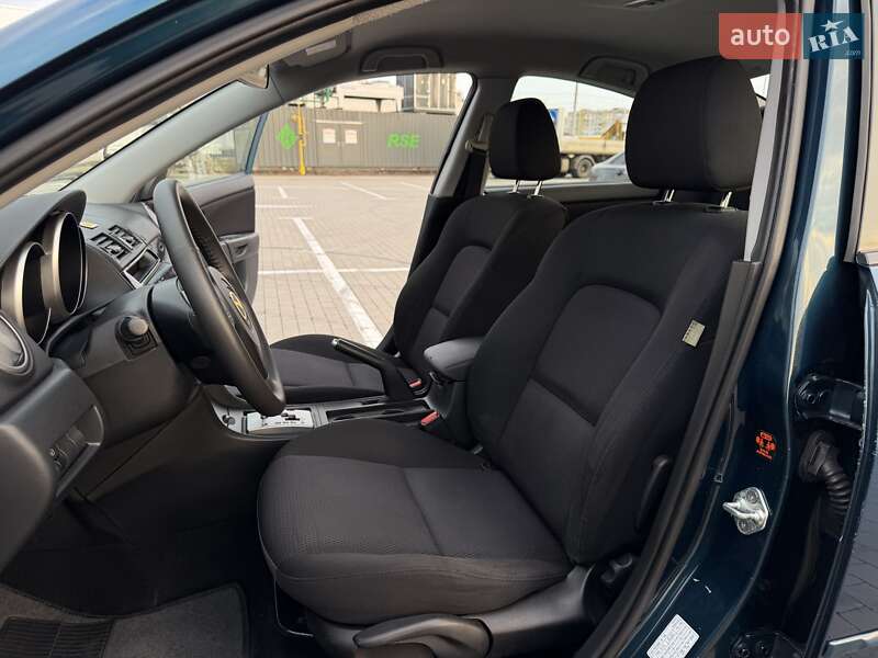 Седан Mazda 3 2007 в Одесі