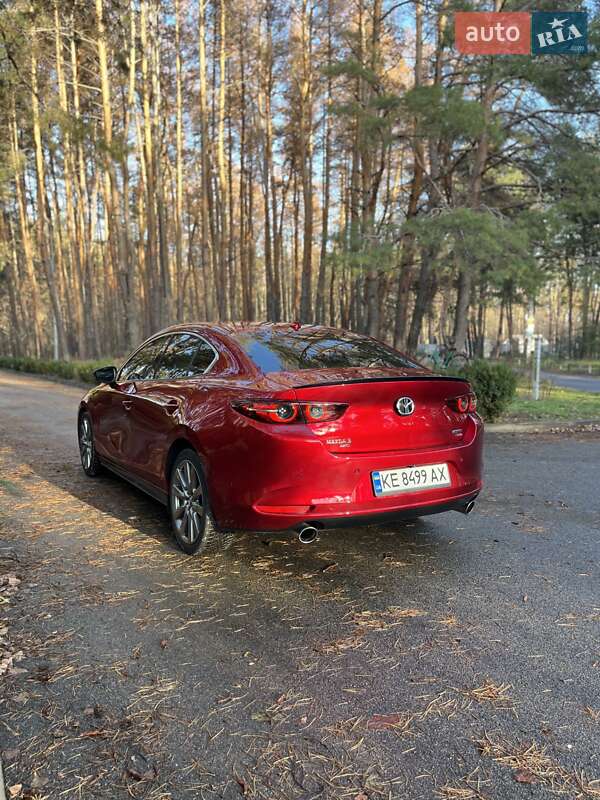Седан Mazda 3 2021 в Днепре