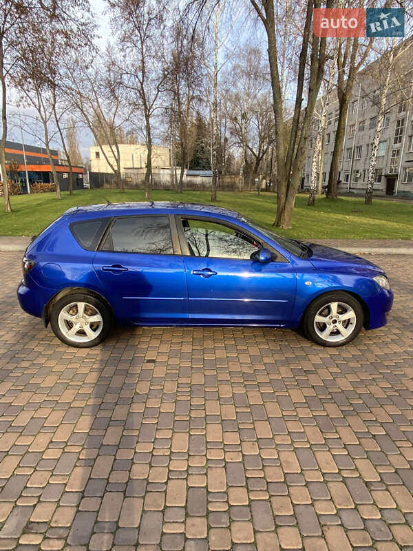 Хэтчбек Mazda 3 2006 в Киеве