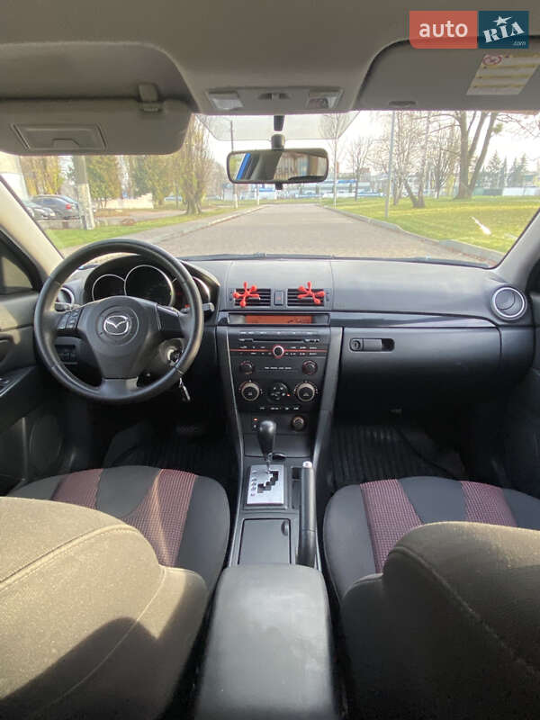 Хэтчбек Mazda 3 2006 в Киеве