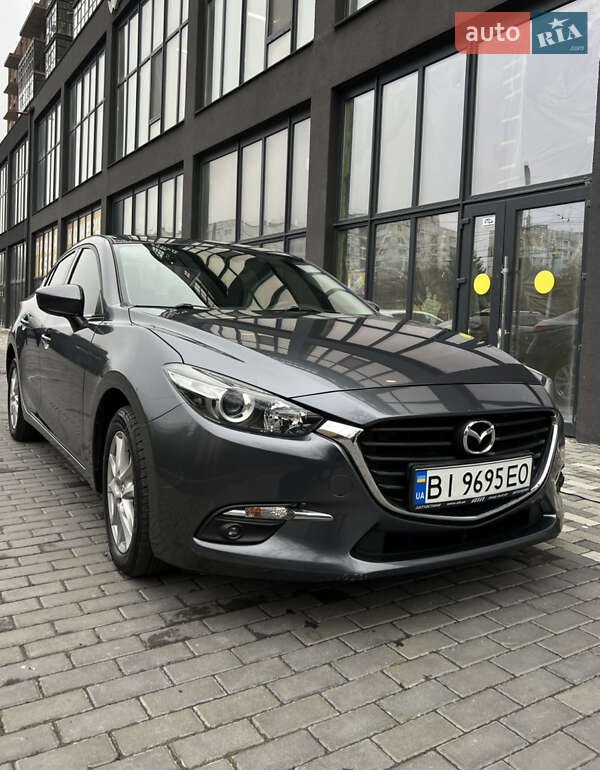 Седан Mazda 3 2013 в Полтаве