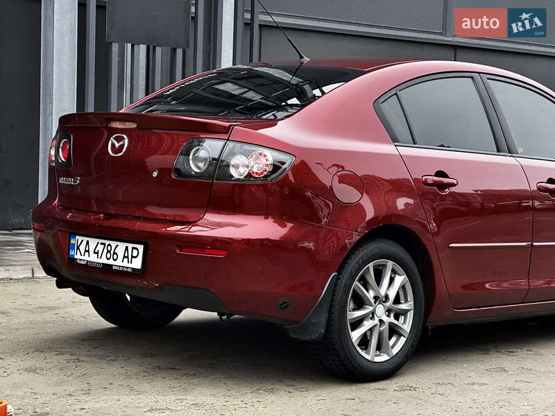 Седан Mazda 3 2008 в Києві