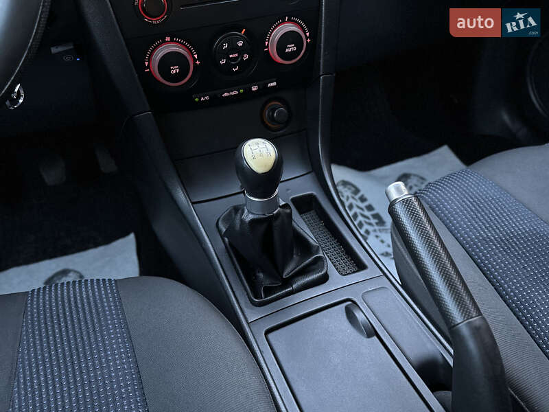 Хетчбек Mazda 3 2003 в Шептицькому фото 34 Хетчбек Mazda 3 2003 в Шептицькому