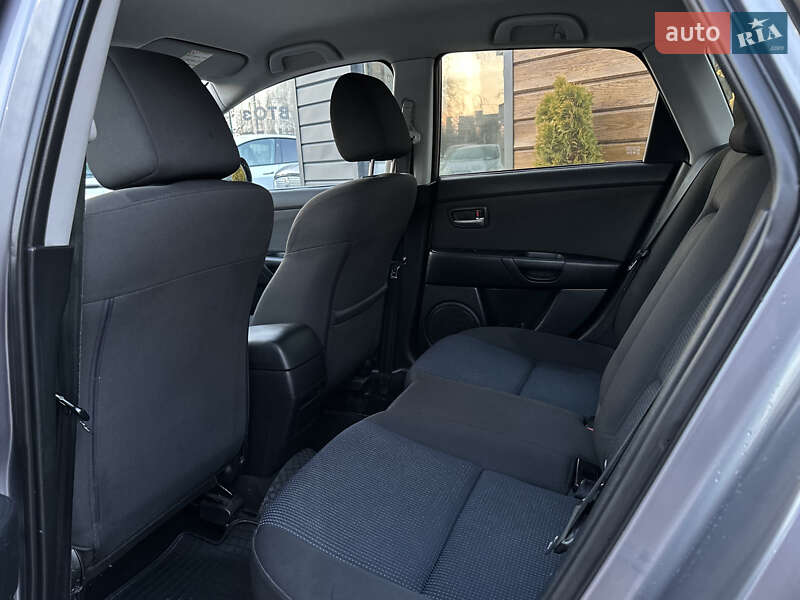 Хетчбек Mazda 3 2003 в Шептицькому фото 38 Хетчбек Mazda 3 2003 в Шептицькому