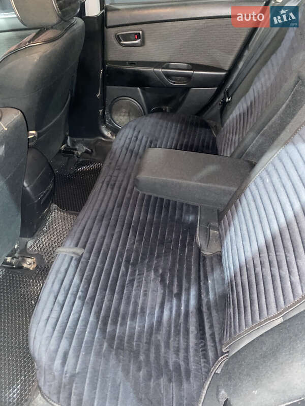 Седан Mazda 3 2007 в Хмельницком