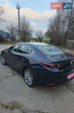 Седан Mazda 3 2023 в Полтаві