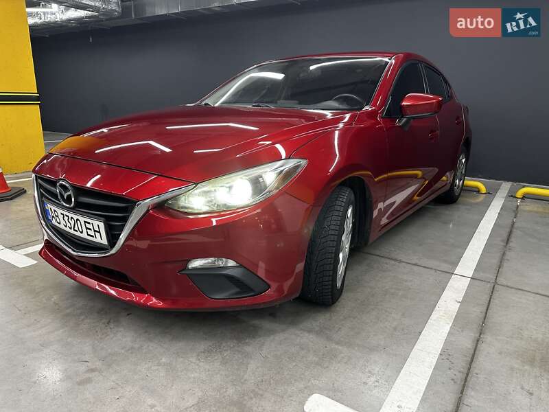 Mazda 3 2015