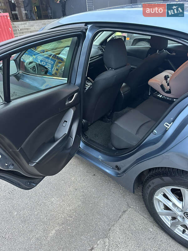 Седан Mazda 3 2014 в Киеве фото 12 Седан Mazda 3 2014 в Киеве