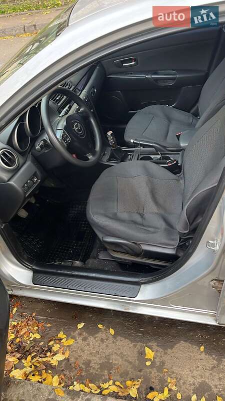 Хэтчбек Mazda 3 2003 в Одессе