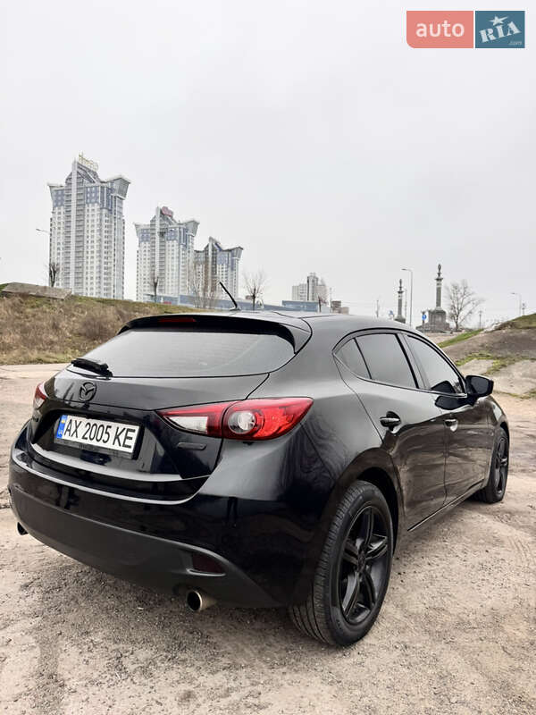 Хэтчбек Mazda 3 2015 в Киеве фото 4 Хэтчбек Mazda 3 2015 в Киеве