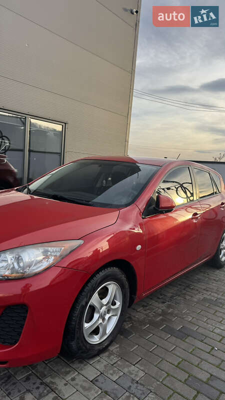 Хэтчбек Mazda 3 2011 в Хусте фото 3 Хэтчбек Mazda 3 2011 в Хусте