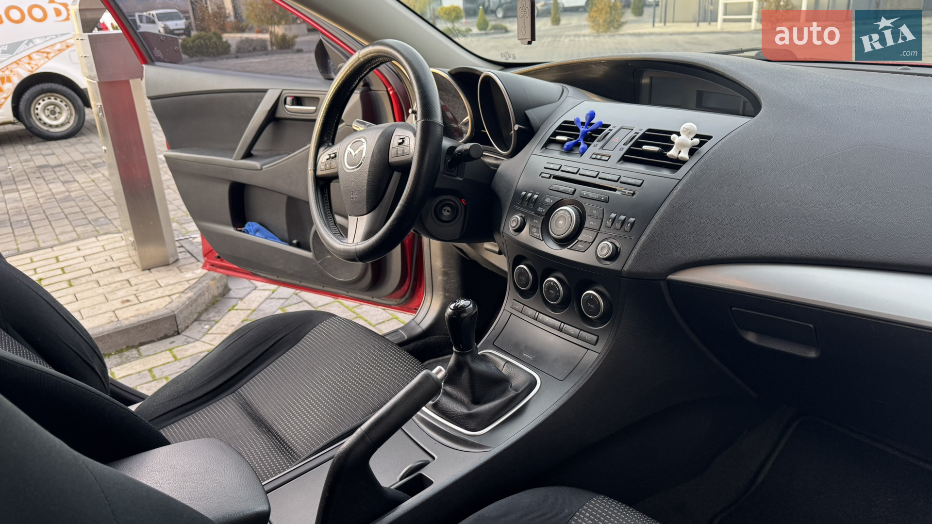 2011 Mazda 3 - мініатюра 12