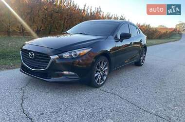 Седан Mazda 3 2018 в Тернополе