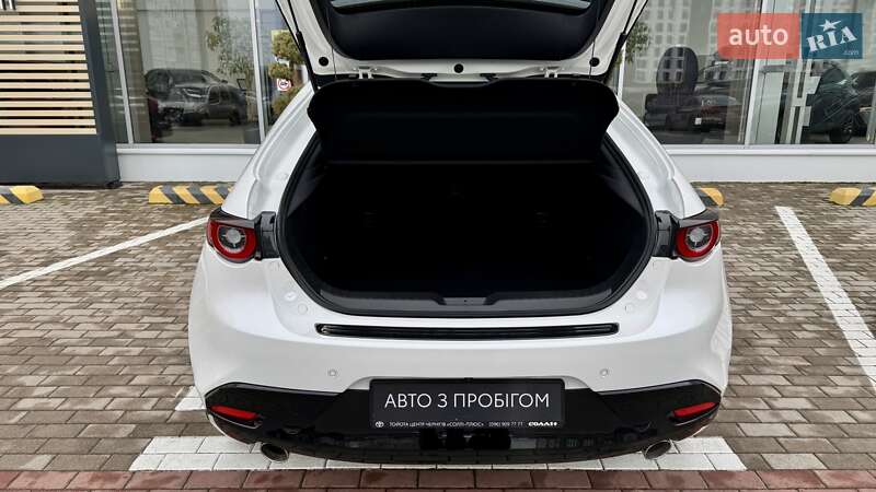 Хэтчбек Mazda 3 2024 в Чернигове