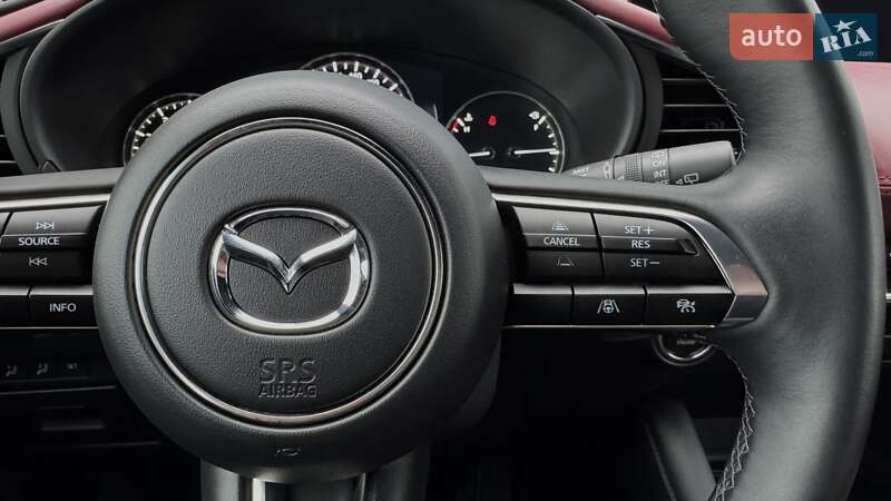 Хэтчбек Mazda 3 2024 в Чернигове