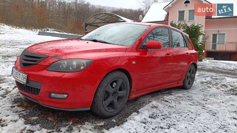 Хэтчбек Mazda 3 2007 в Сваляве