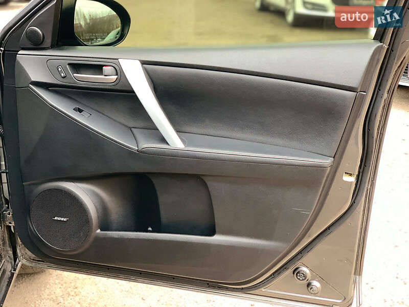 Седан Mazda 3 2012 в Виннице фото 18 Седан Mazda 3 2012 в Виннице