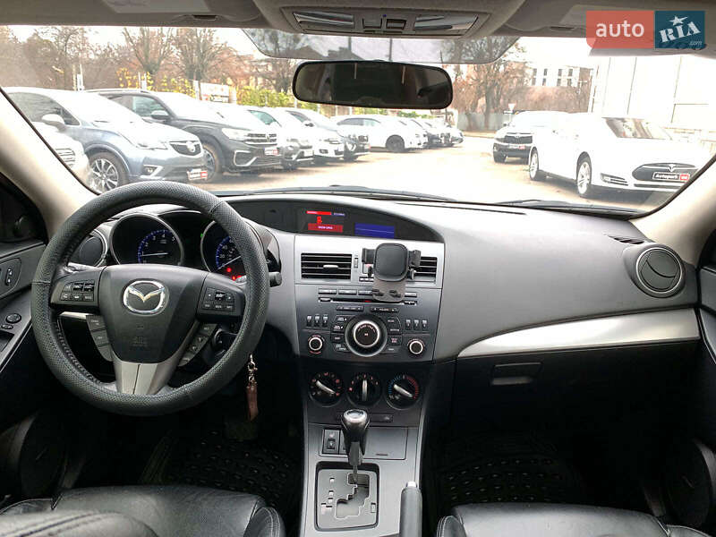 Седан Mazda 3 2012 в Виннице фото 28 Седан Mazda 3 2012 в Виннице
