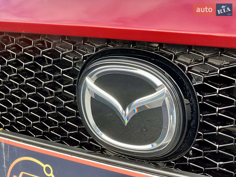 Хэтчбек Mazda 3 2019 в Киеве