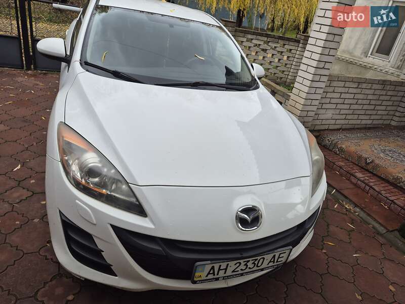 Седан Mazda 3 2010 в Виннице