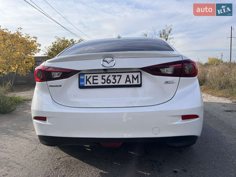 Седан Mazda 3 2017 в Днепре фото 11 Седан Mazda 3 2017 в Днепре