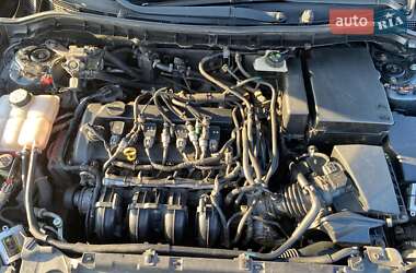Седан Mazda 3 2010 в Ровно