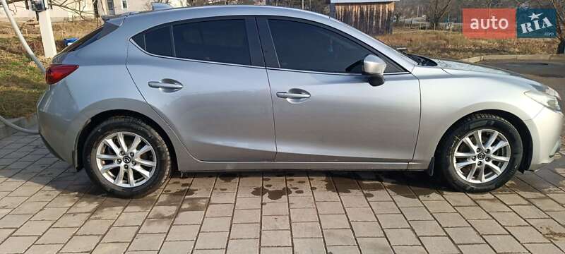 Хэтчбек Mazda 3 2014 в Коломые