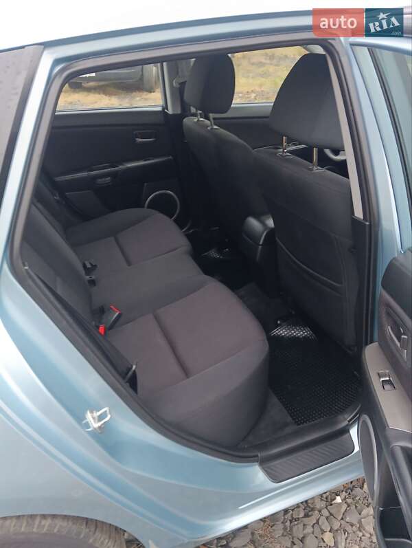 Хэтчбек Mazda 3 2007 в Луцке