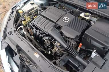 Хэтчбек Mazda 3 2007 в Луцке